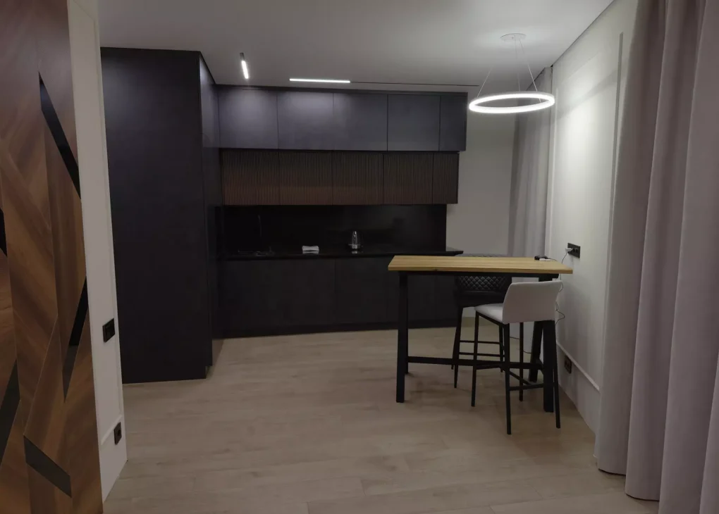 remont-kvartiry-studii-55m2-pod-klyuch-bst-mebel-tekhnika